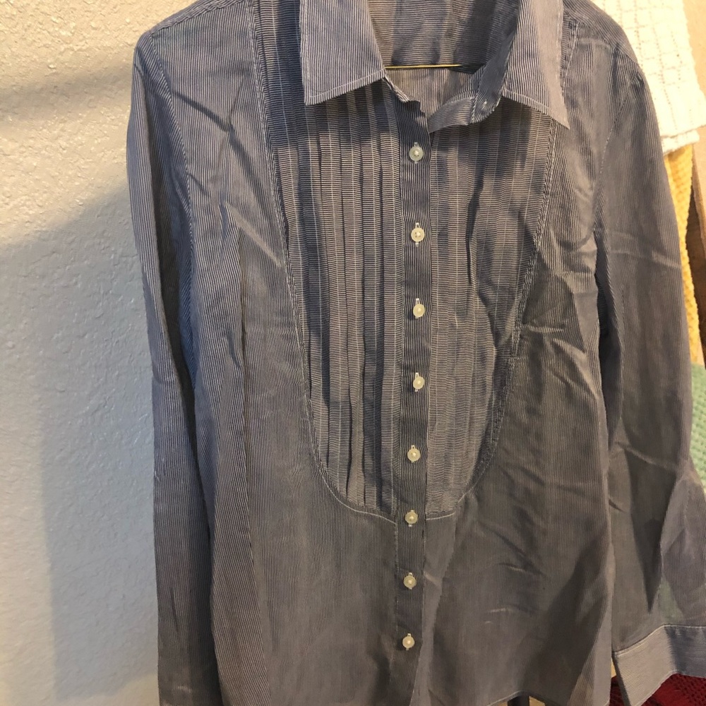 Gray button down blouse
